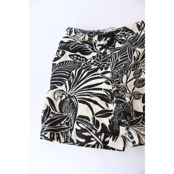 Mott50 Lot of 2 Boys Swim UPF 50 Mesh Brief Trunks SZ 10 Tropical Print - Picture 16 of 16